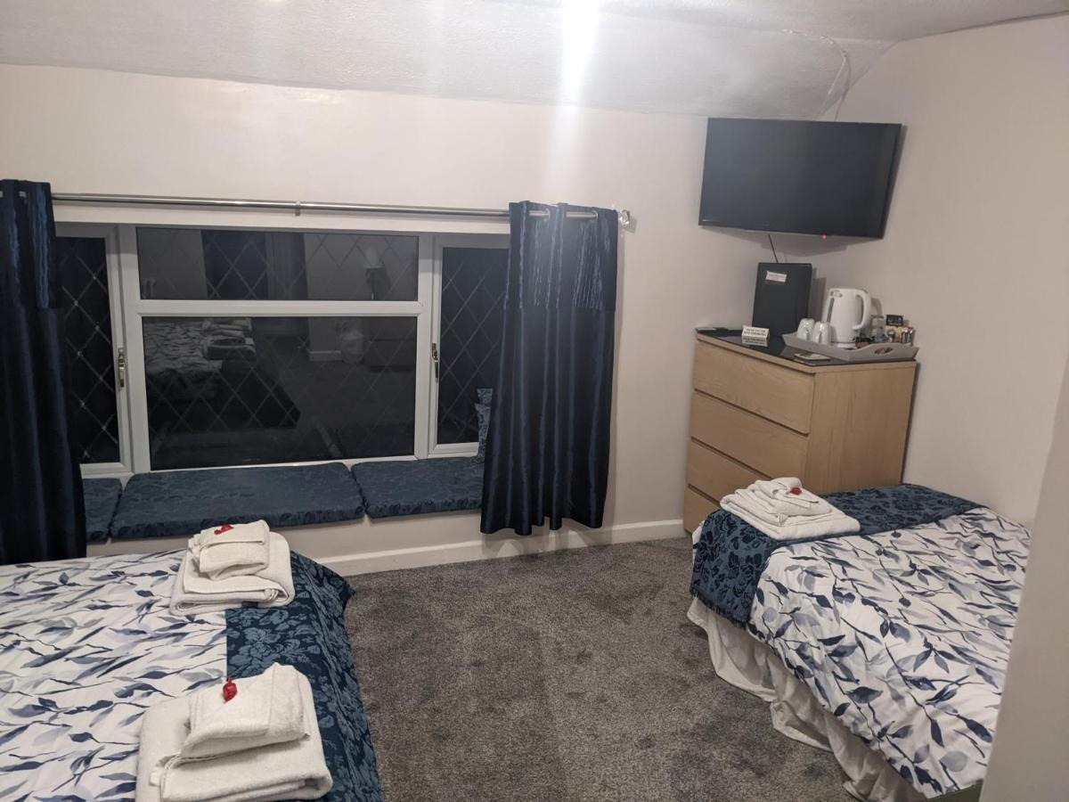 Cwmbach Guest House Neath Extérieur photo
