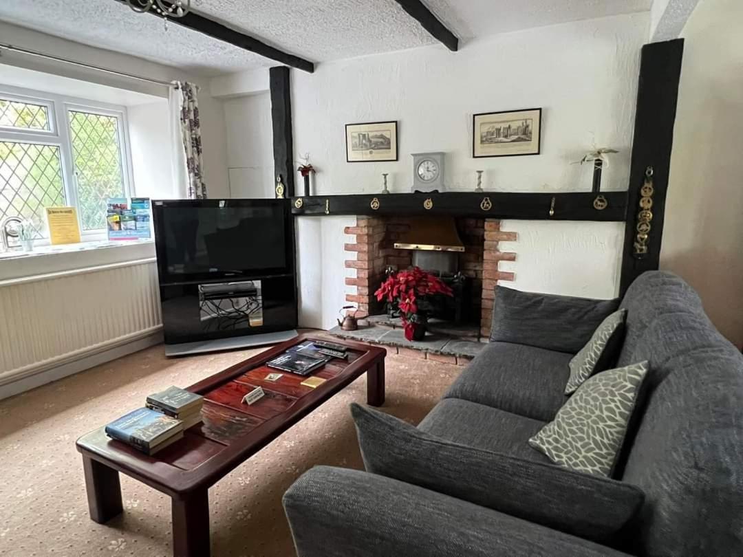 Cwmbach Guest House Neath Extérieur photo